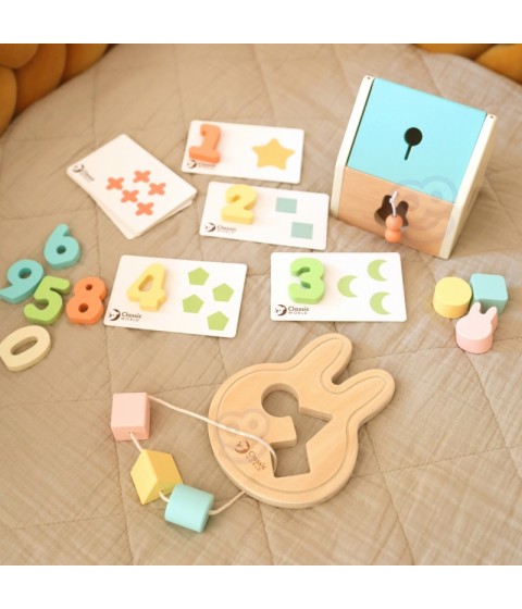 CLASSIC WORLD Pastel Baby Box Pirmieji mokymosi žaislai nuo 12 iki 18 mėnesių
