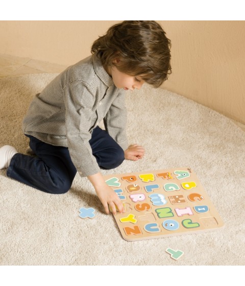 CLASSIC WORLD Medinė Montessori dėlionė Abėcėlės raidžių ir žodžių mokymasis, 27 vnt.