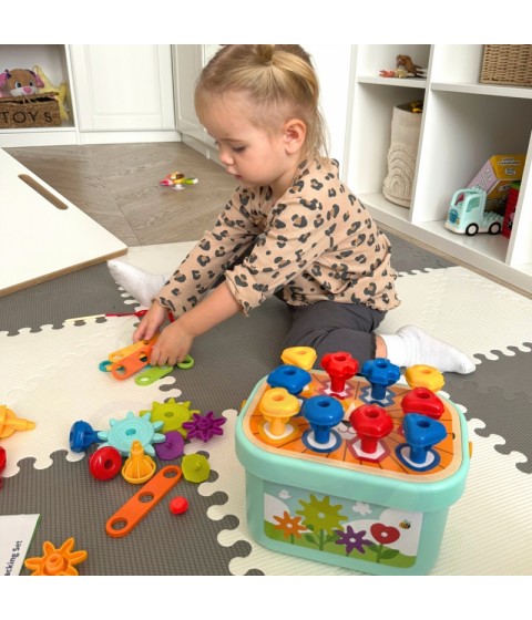 WOOPIE GREEN Montessori 12 viename variklio konstruktoriaus dėžė FSC