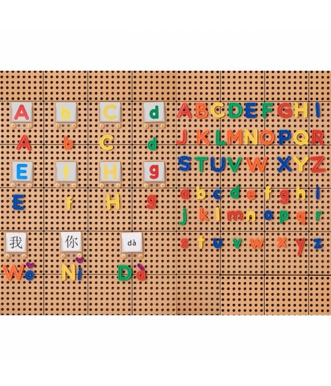 MASTERKIDZ abėcėlės raidžių rinkinys (didžiosios ir mažosios) STEM sienų plokštėms, 122 vnt.
