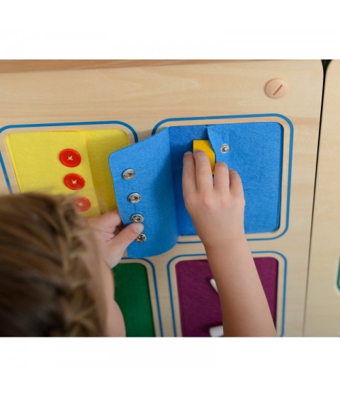 MASTERKIDZ Montessori sieninė lenta su atidarymo ir uždarymo spynomis, slankikliais ir mygtukais